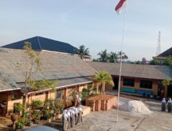Selebgram & Seleb TikTok “Sepdum” Abadikan Upacara Senin Pagi di Yayasan Pendidikan Budi Dharma Plus Dumai Lewat Drone