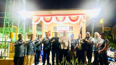 Satpol PP dan Binmas Polres Dumai Kunjungi Poskamling, Bawa Bingkisan untuk Warga